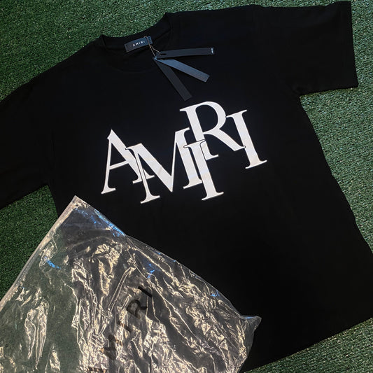 BLACK STAGGERED T-SHIRT